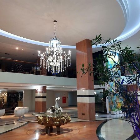 Constantino Hotel E Eventos Жуїз-ді-Фора Екстер'єр фото Lobby
