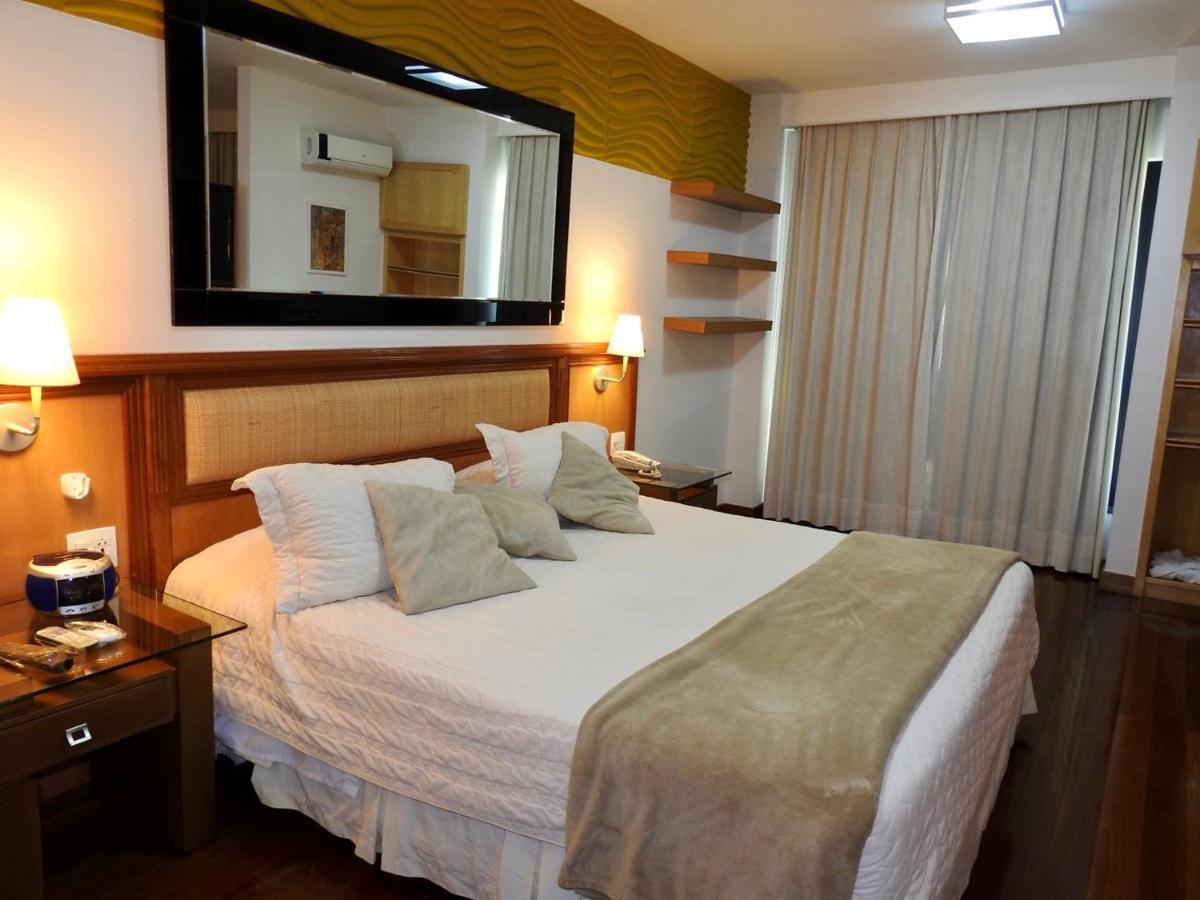 Constantino Hotel E Eventos Жуїз-ді-Фора Екстер'єр фото A bedroom